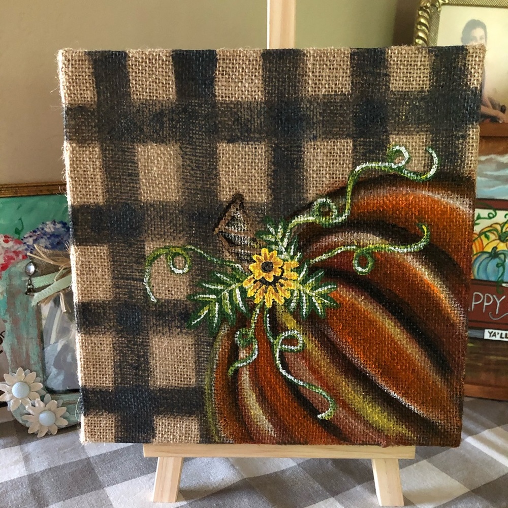 Pumpkin on Burlap 🎃